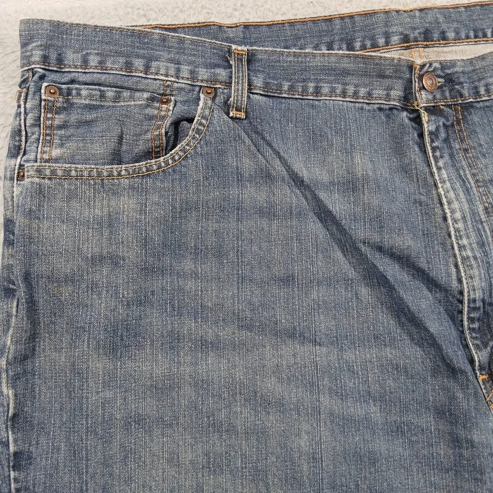Levi's 559 Relaxed Straight Jeans Mens‎ 52x32 Medium Wash Blue Range EUC